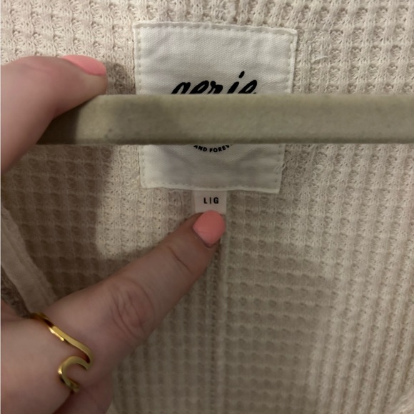 Cream Waffle Knit V Neck Shirt - Picture 2 of 2